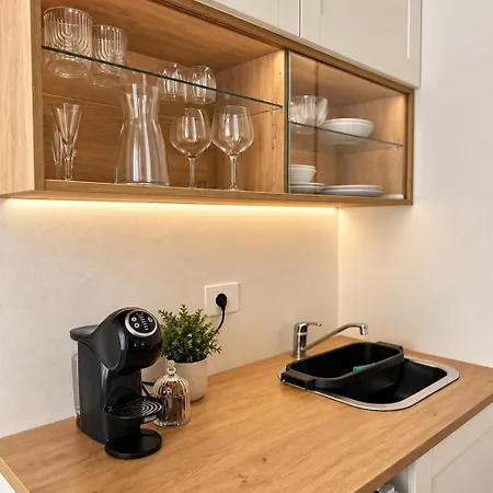 Dolce View House - Center, Lakefront & Garage Apartamento *